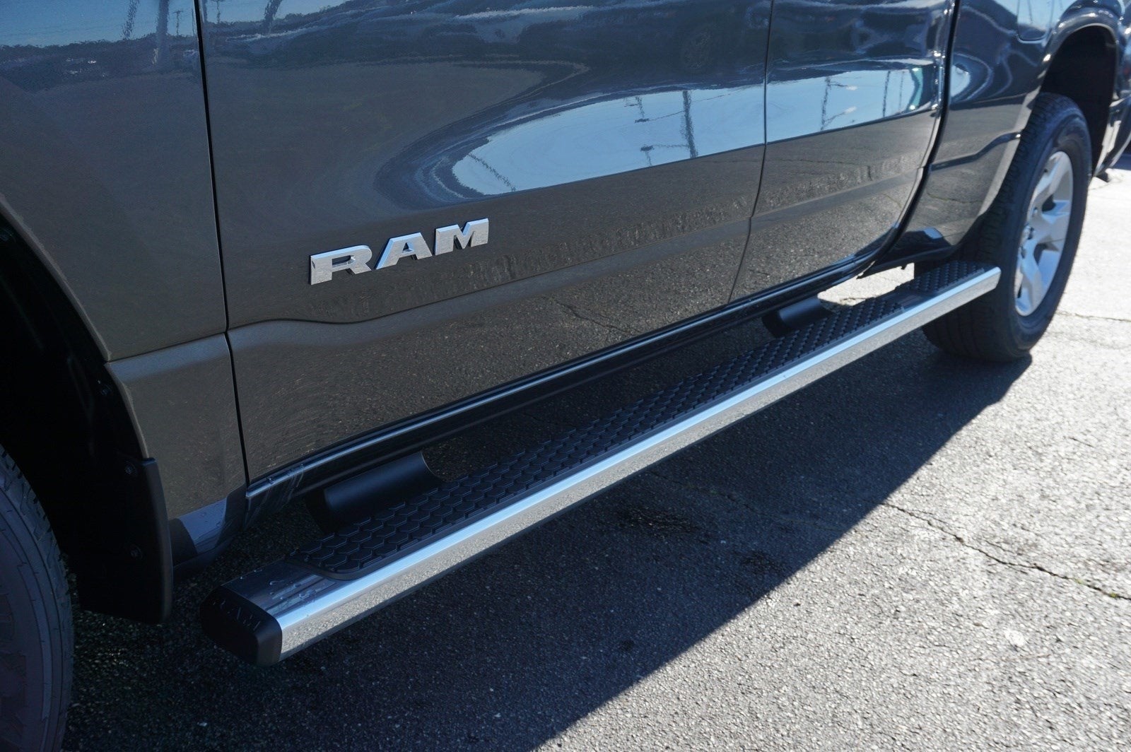 2024 RAM Ram 1500 RAM 1500 BIG HORN QUAD CAB 4X2 6'4' BOX